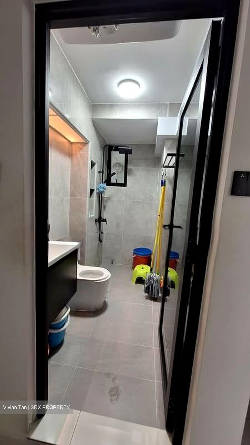 Blk 272 Jurong West Street 24 (Jurong West), HDB 5 Rooms #554555671
